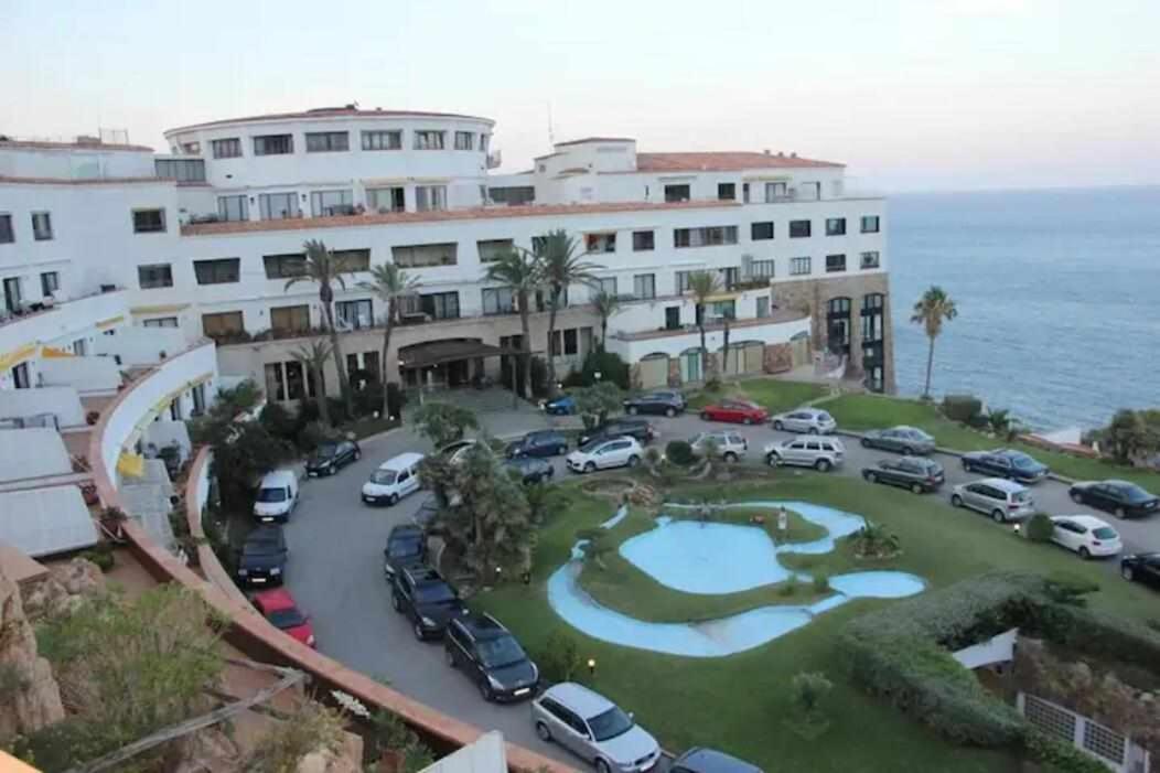 Capsasalbegur74 Terraza Sobre Mar Piscina Del Mar Apartment Exterior photo
